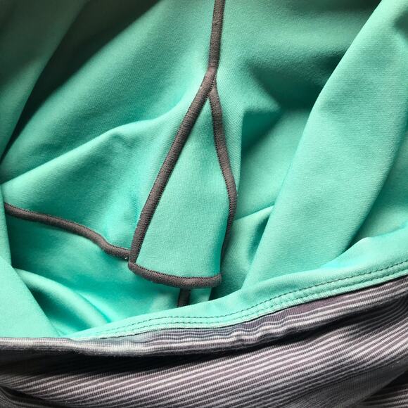 Prana Green Striped Yoga Cropped Leggings Women’s Size XL Style # W41180320 - Picture 7 of 9